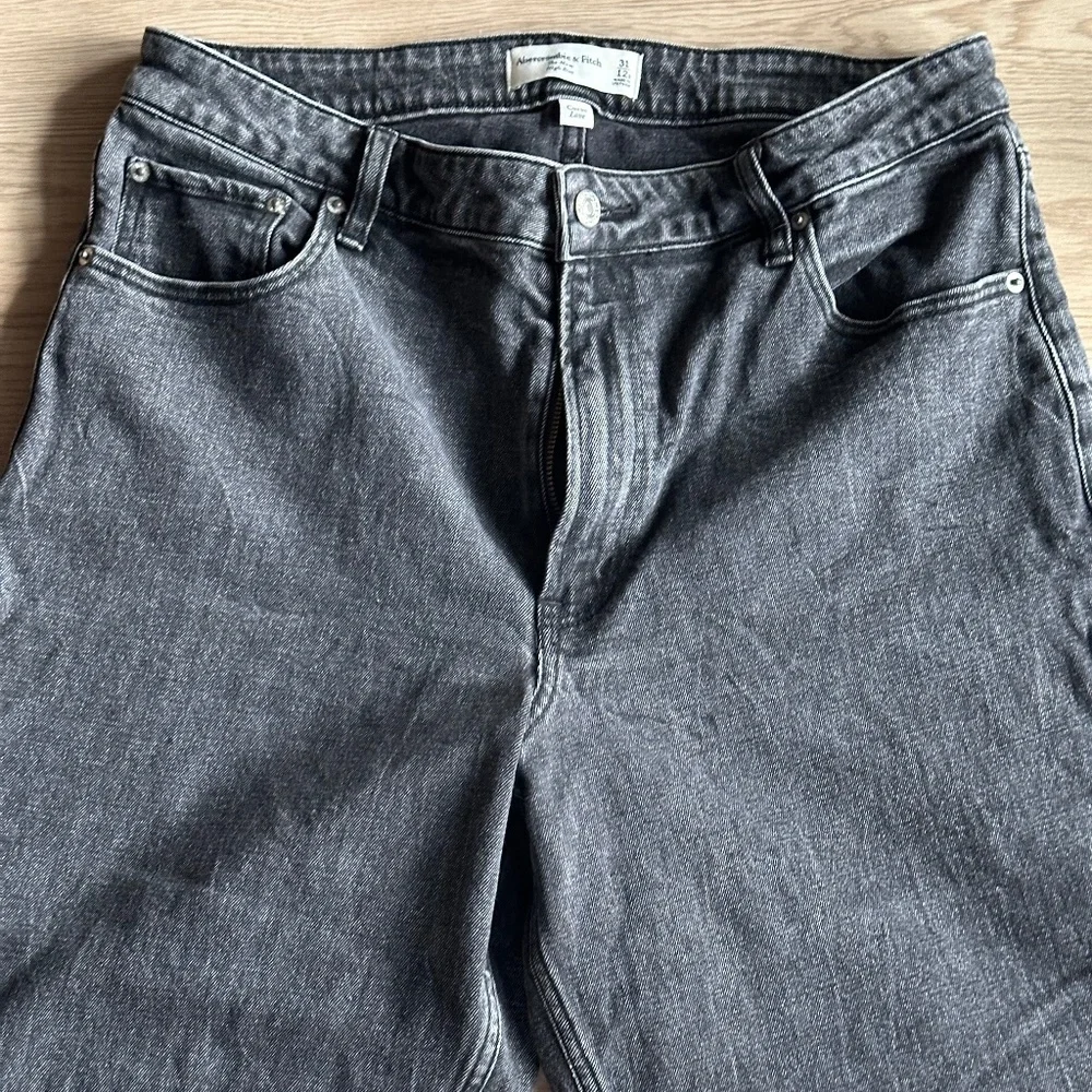 Curve Love High Rise Mom Jean - Picture 1 of 3